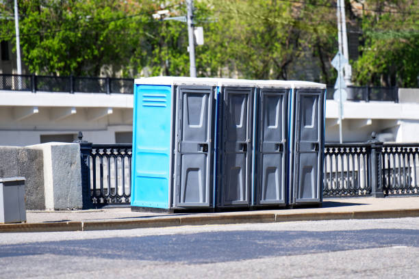 Best Porta potty delivery and setup  in Trafalgar, IN